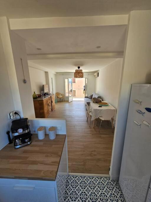 Tres Bel Appartement Vue Mer Six-Fours-les-Plages Exterior photo